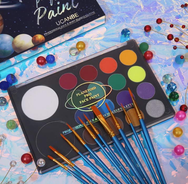 Balloon flower held by a smiling child